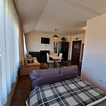 Διαμέρισμα Tower Cozy With Mountain View Μπάνσκο