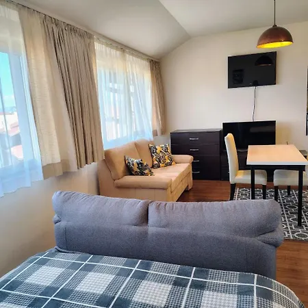 Apartamento Tower Cozy With Mountain View