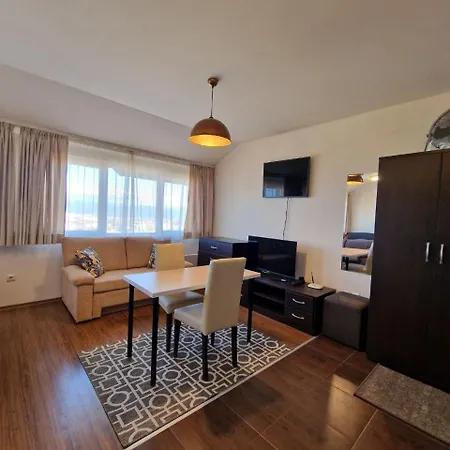 Apartamento Tower Cozy With Mountain View